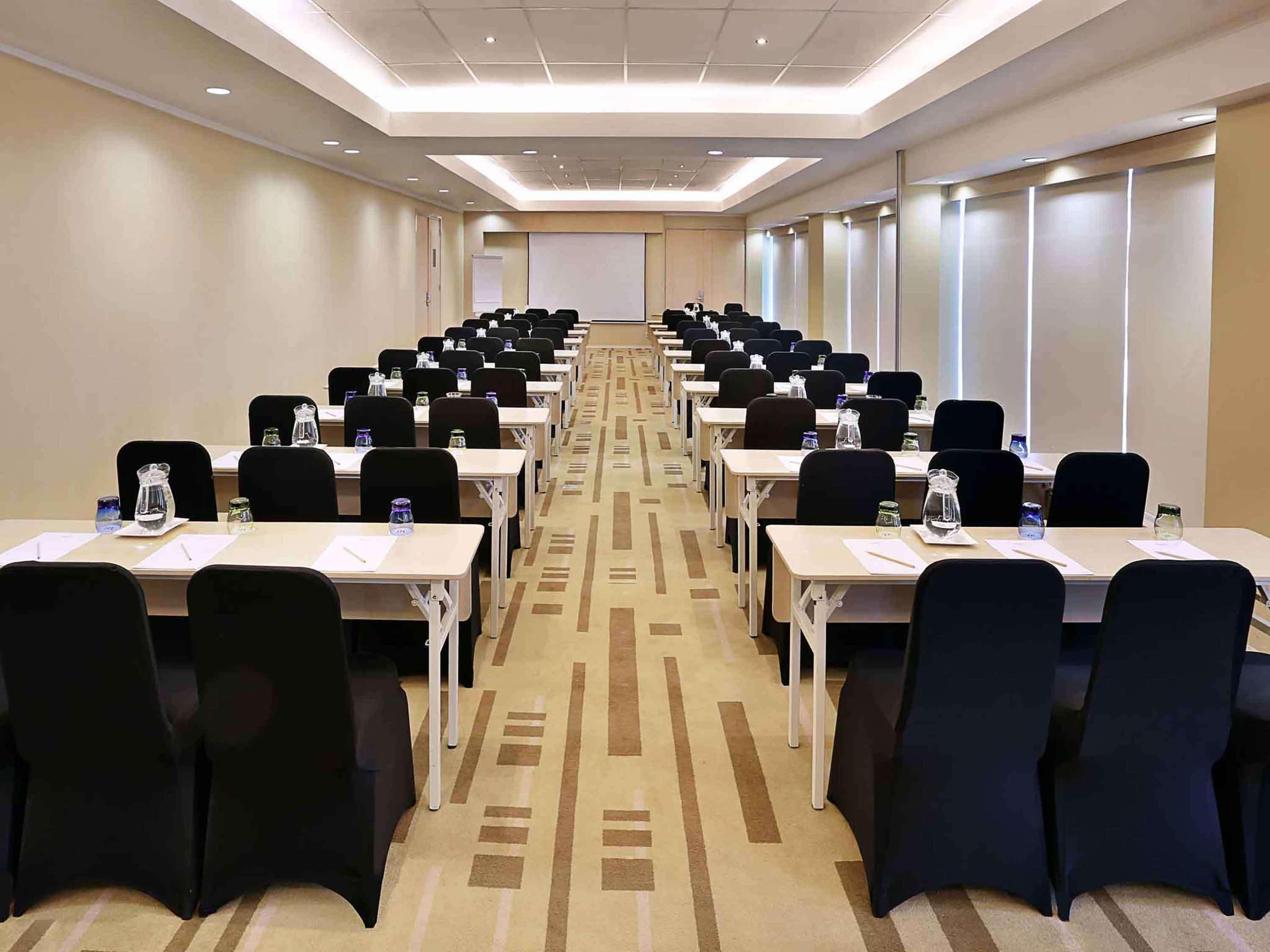 Mercure Jakarta Simatupang Zewnętrze zdjęcie